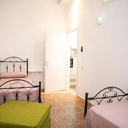 La Maison De La * Cefalu